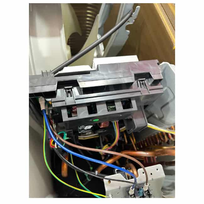 کولر گازی گری 36000 اینورتر وای فای GWH36QFXH-K3DTB2A/I